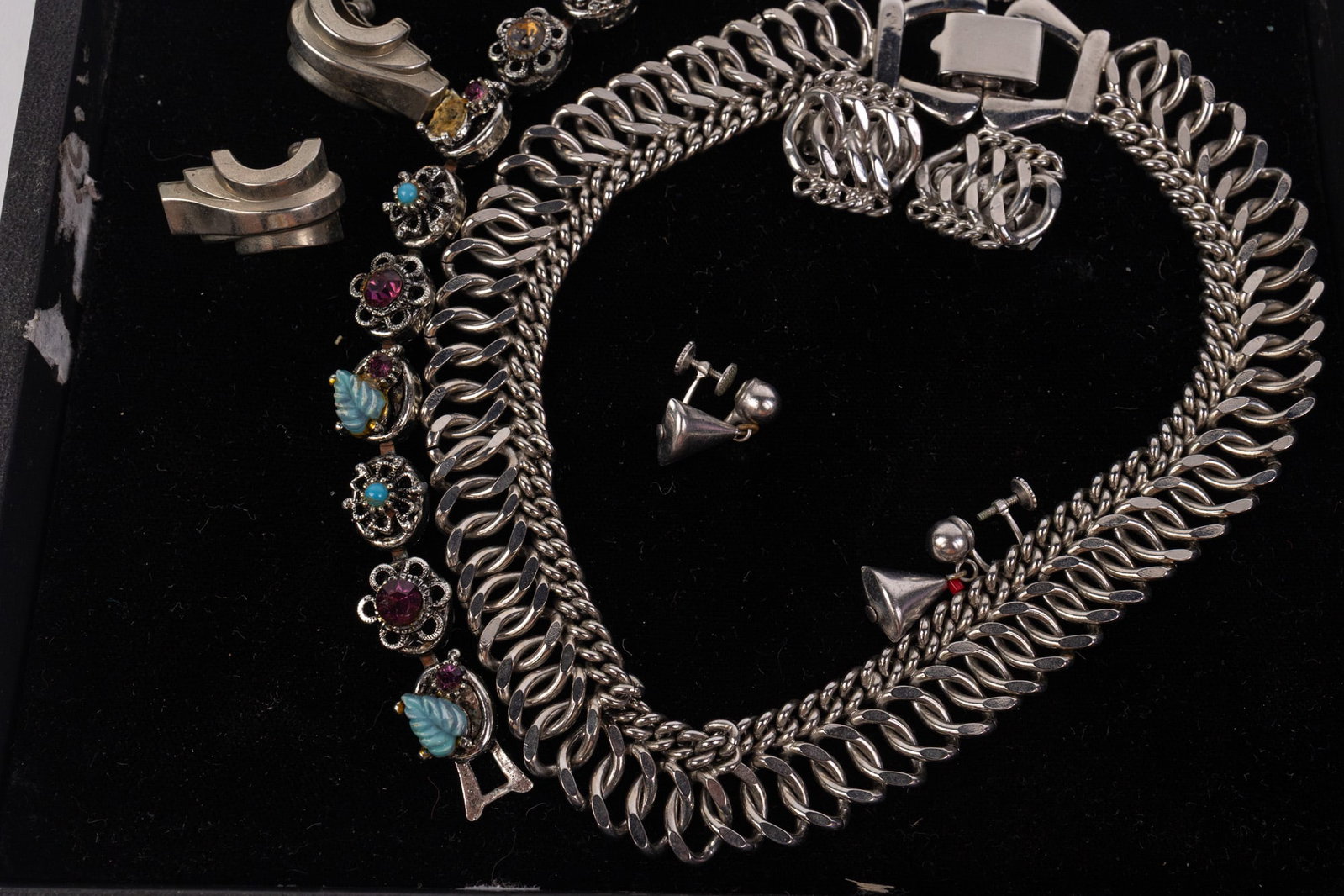Silver Toned Jewelry Assortment - 5