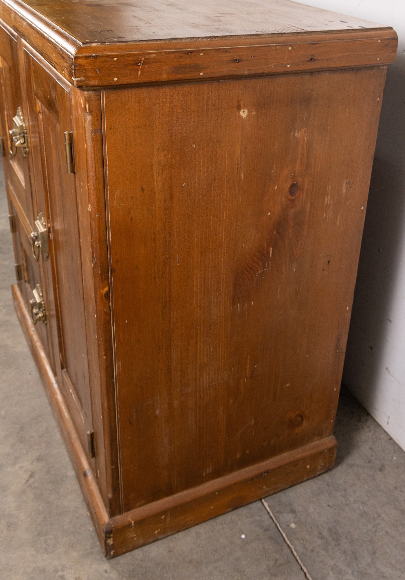 Antique D. Eddy and Sons Co., Boston Ice Chest - 5