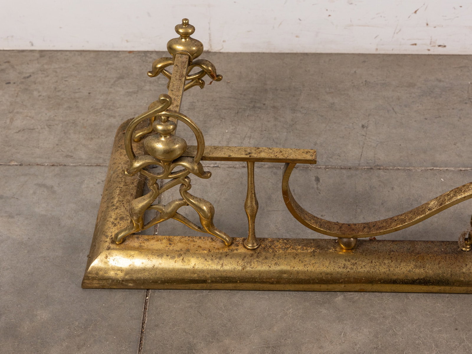 Large Architectural Brass Regency Fireplace Fender - 3