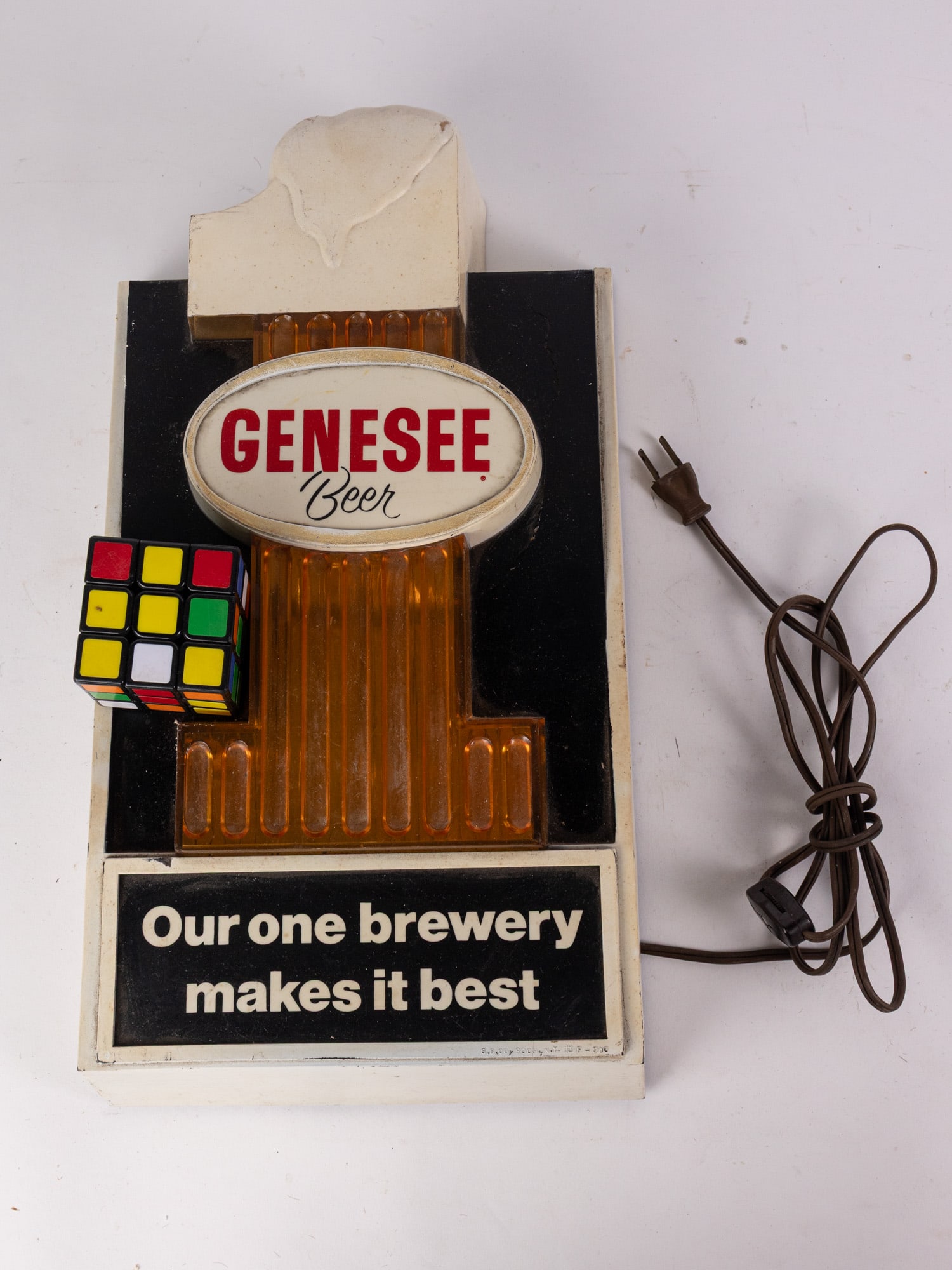 Vintage Genesee Beer Lighted Promo Advertising Sign - 2