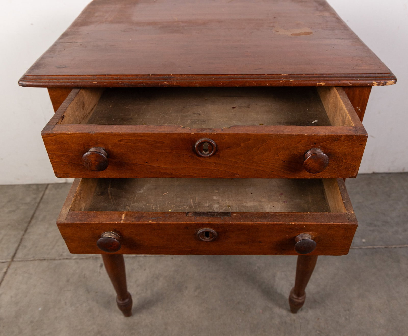 Antique 19th c. Sheraton 2-Drawer Stand - 3
