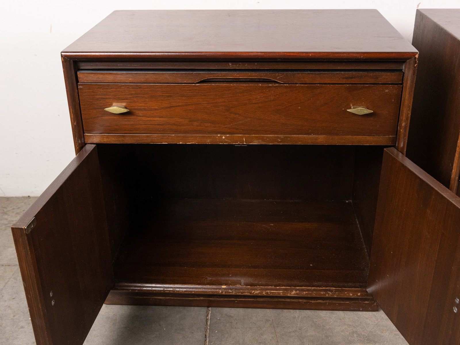 Pair of Mid Century Modern Nightstands - 2