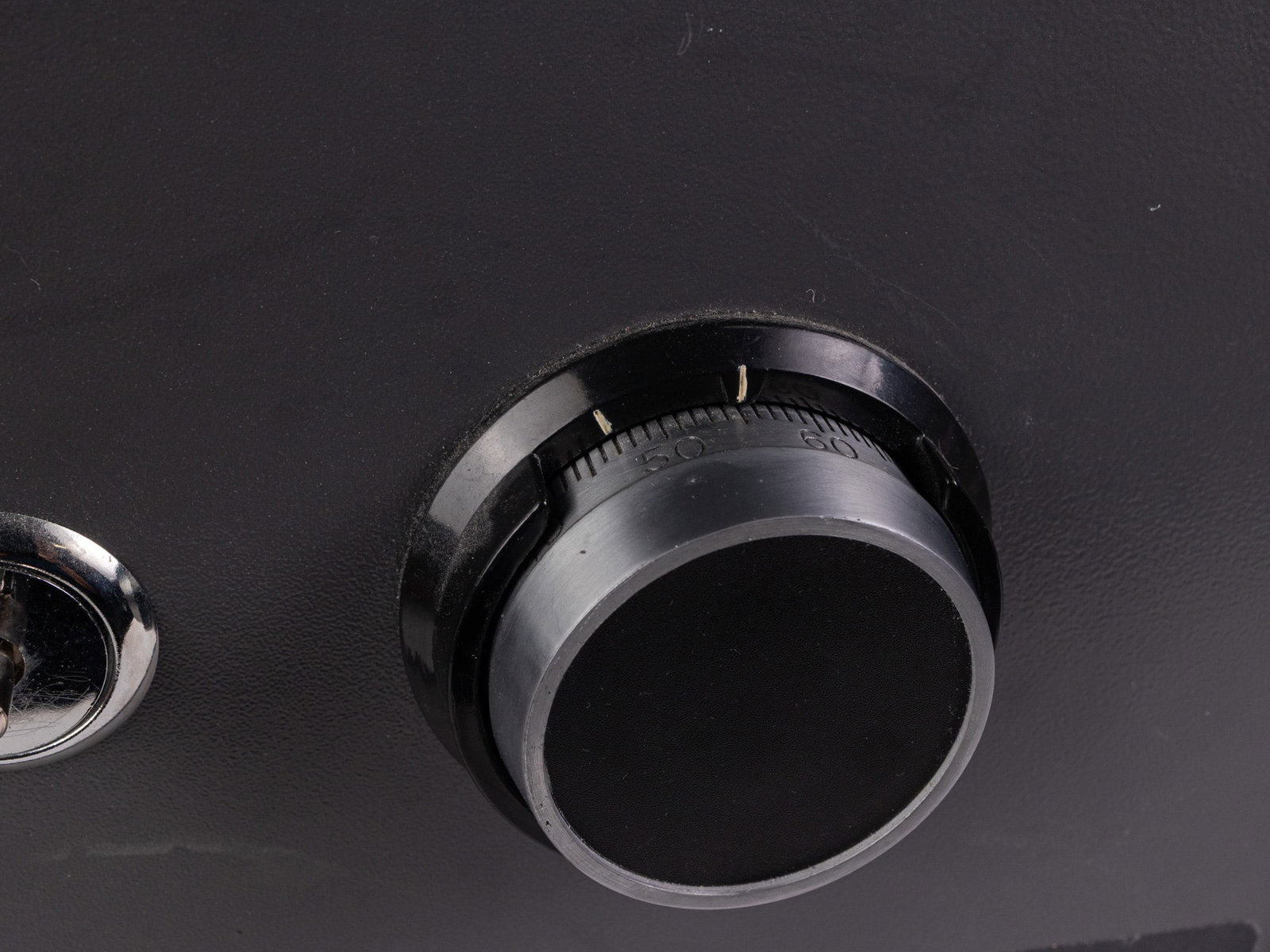 Sentry V330 Combination Safe - 3
