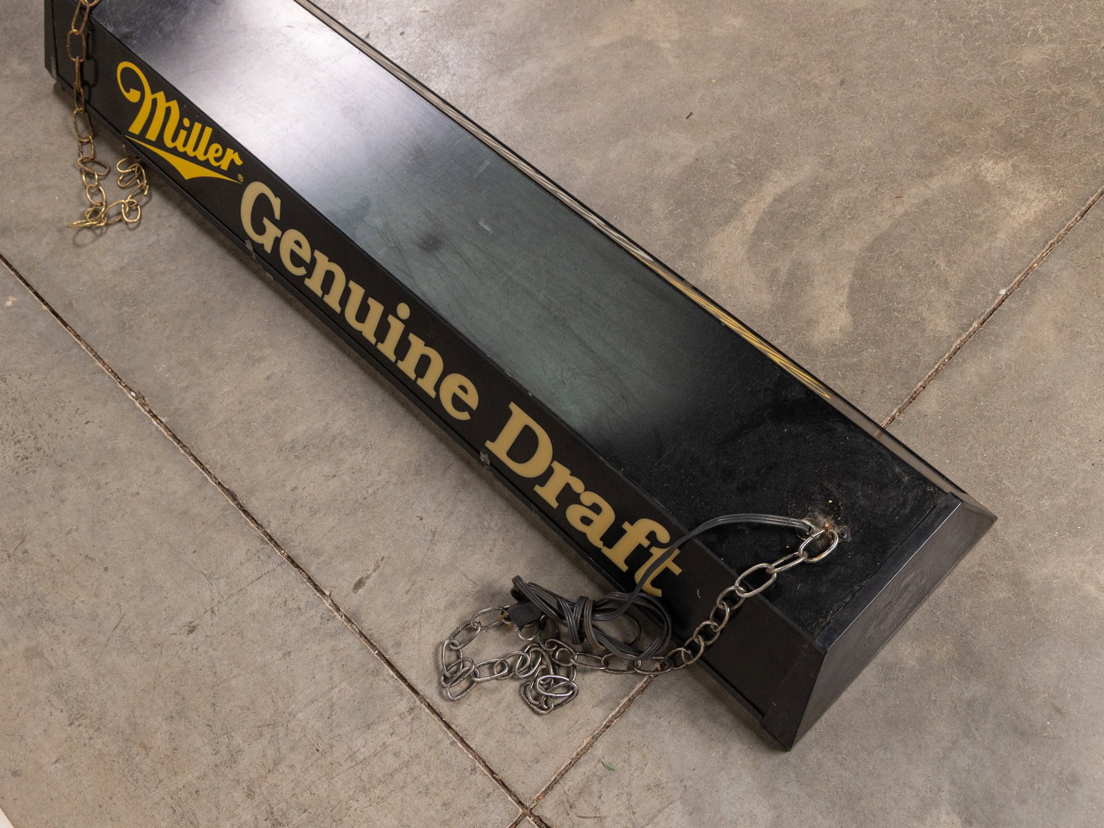 Vintage "Miller Genuine Draft" Advertising Promo Pool Table Light - 5