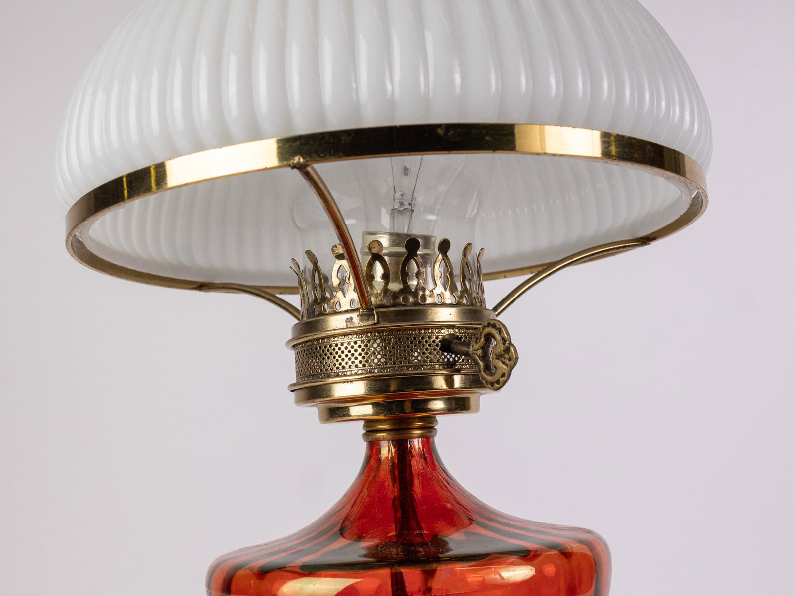 Cranberry Glass Vintage Electric Lamp - 3