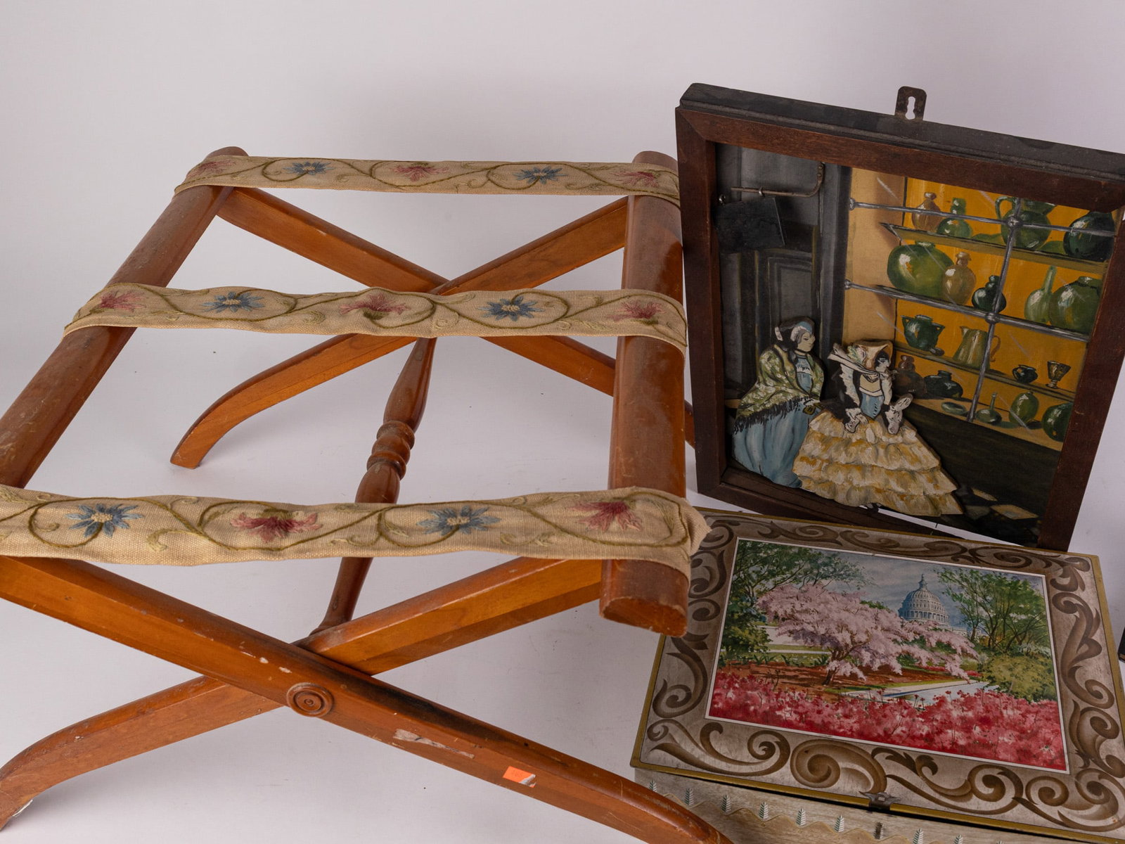 Decor Assortment Lot - 3