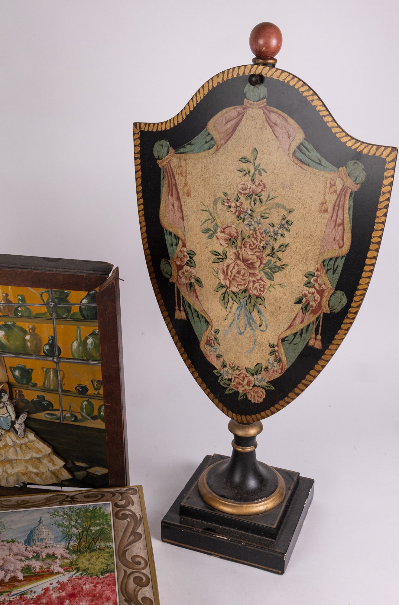 Decor Assortment Lot - 4