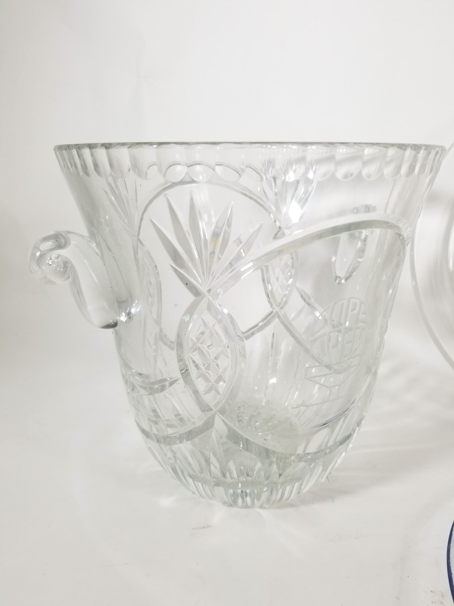 Vintage Art Glass and Crystal Decor - 4