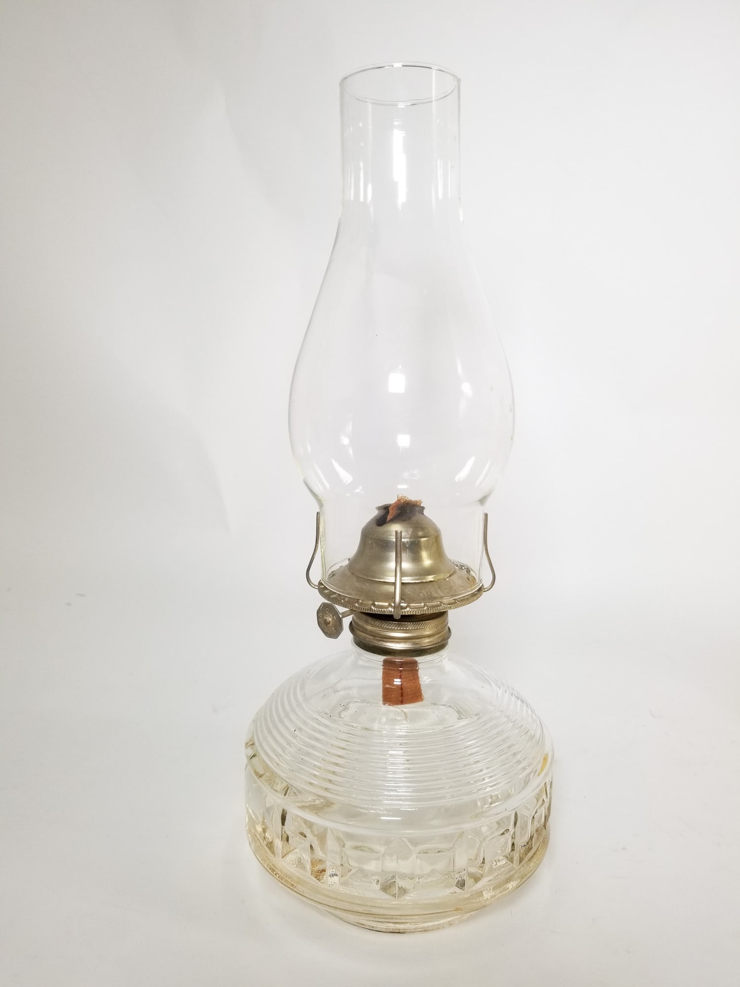 Three Vintage Kerosene Oil Lamps - 3