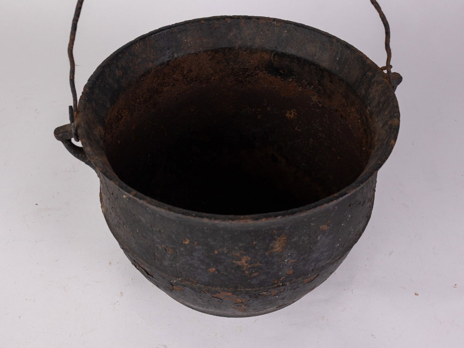 Antique Cast Iron Footed Cauldron/Bean Pot - 6