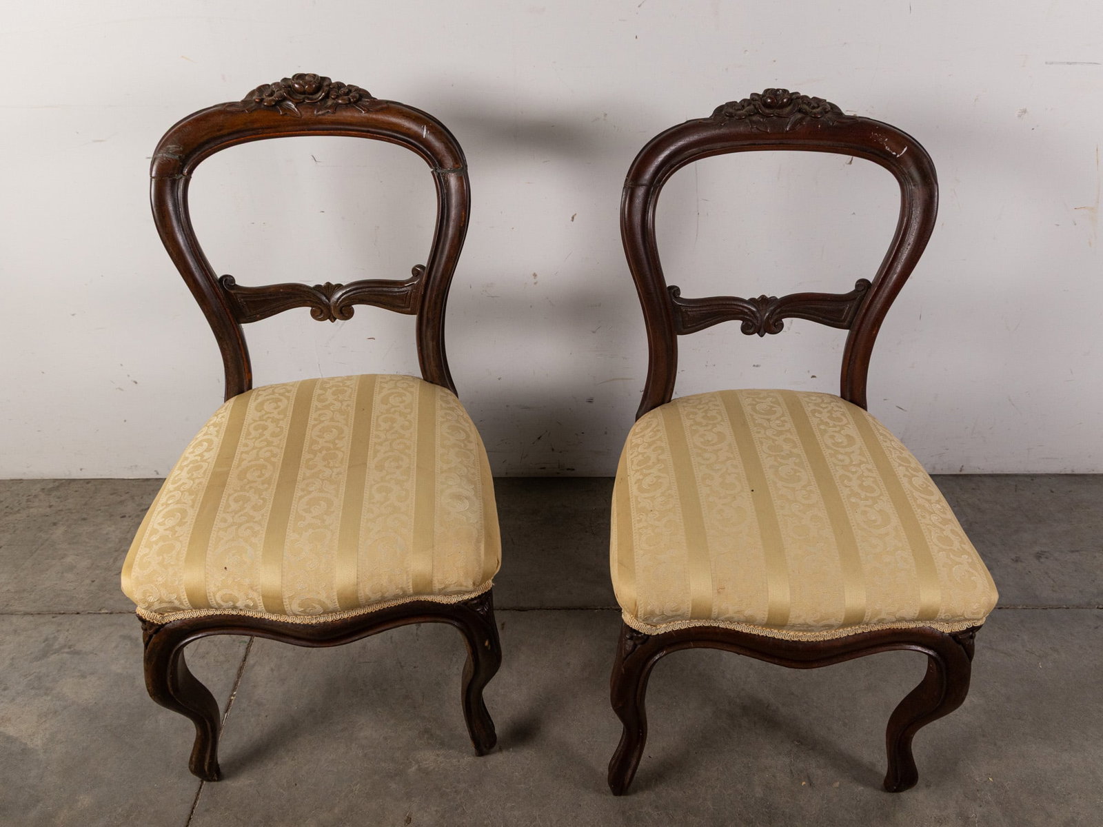 Pair of Victorian Hand Carved Mahogany Chairs - 2