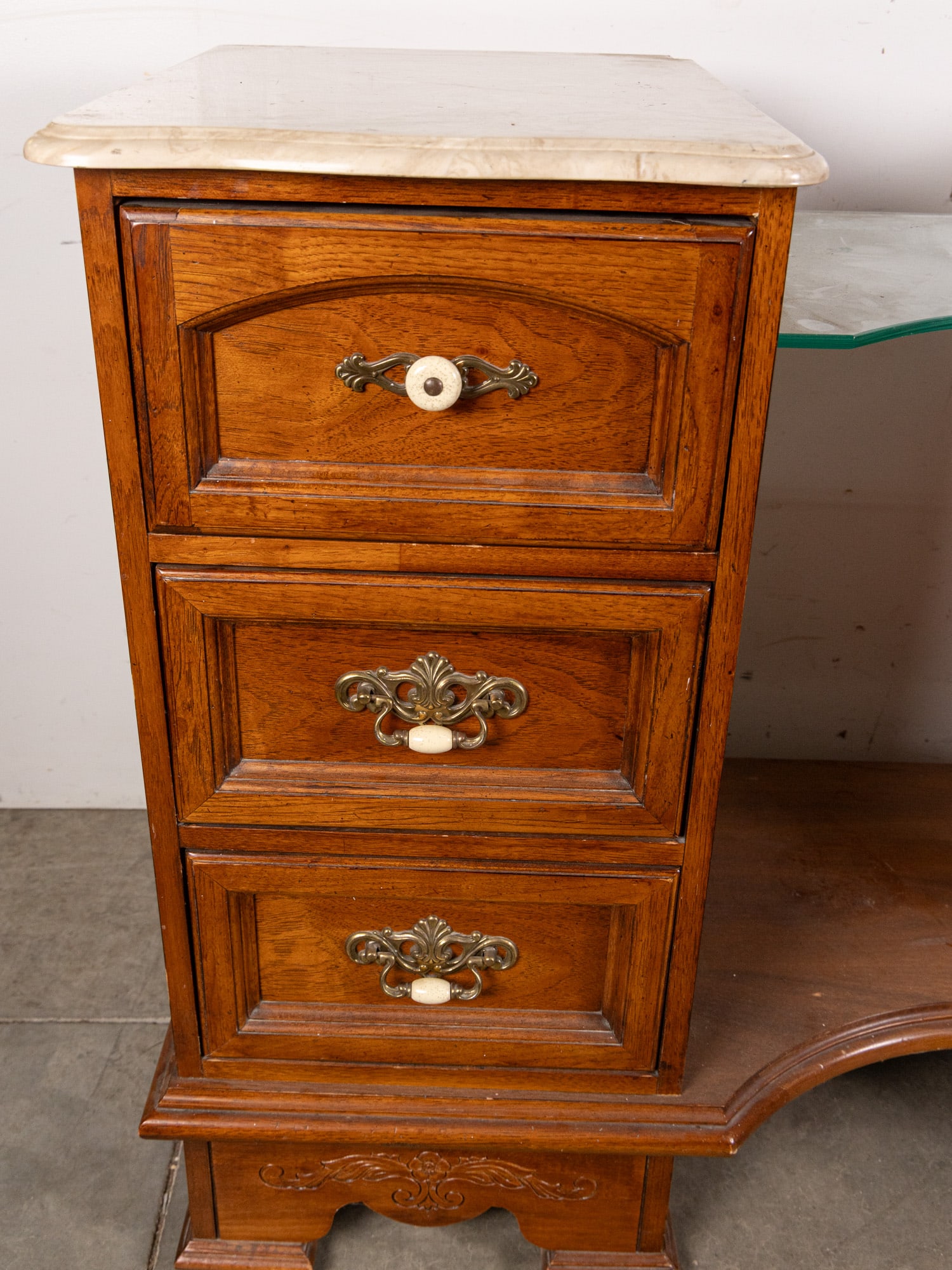 Vintage Thomasville Oak & Marble Vanity w/ Beveled Tri-Fold Mirror - 5