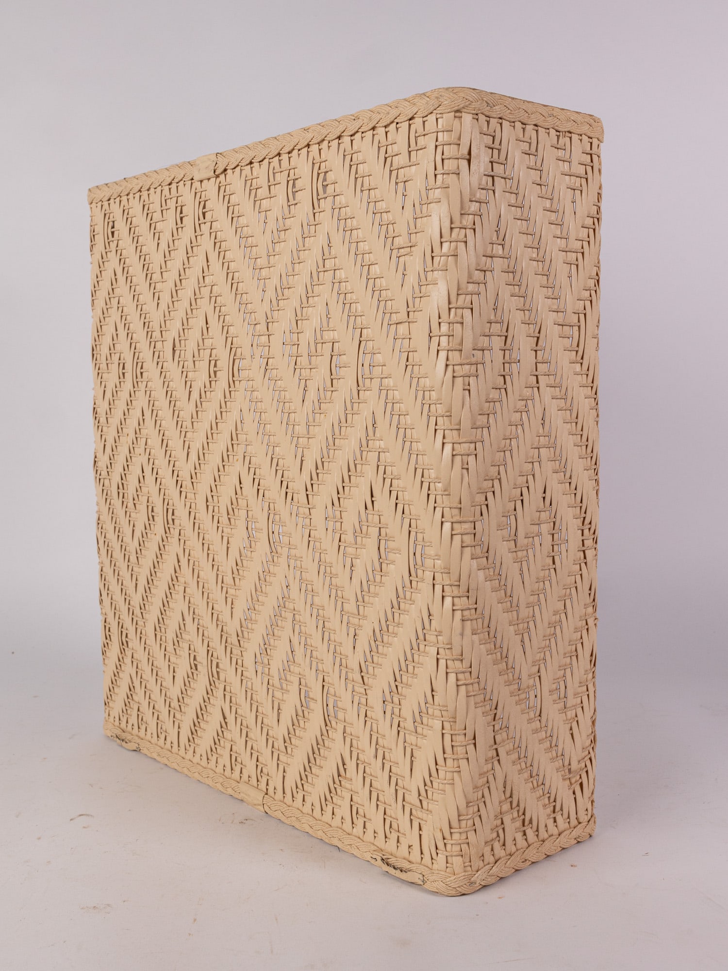 Vintage Two-Tiered White Wicker Bathroom Shelf - 3