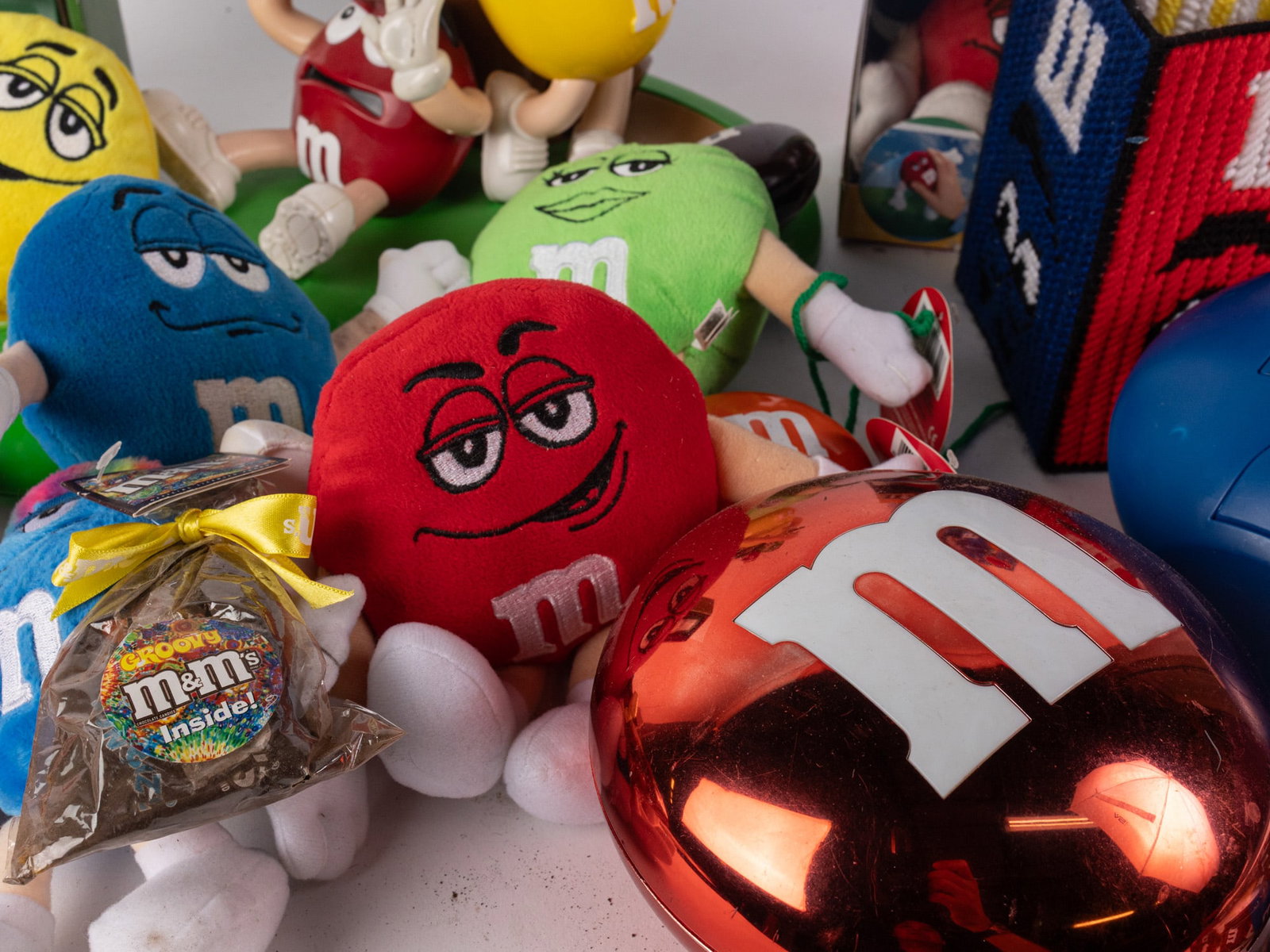 Vintage M&M Memorabilia - 6