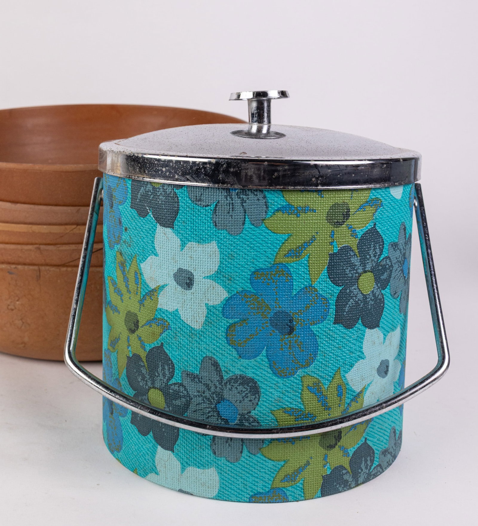 Grouping of Mid Century Kitchen Articles ft. Floral Chrome Ice Bucket - 4