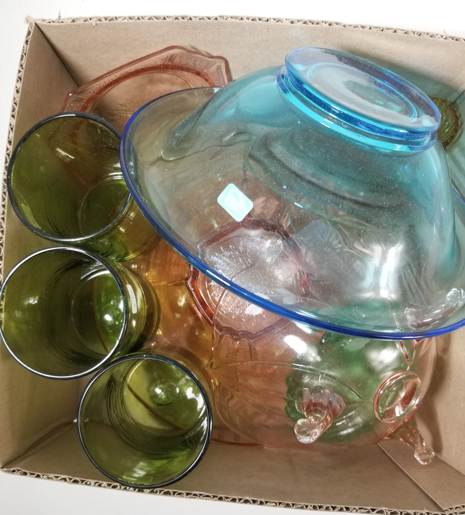 Assortment of Depression Glass - 4