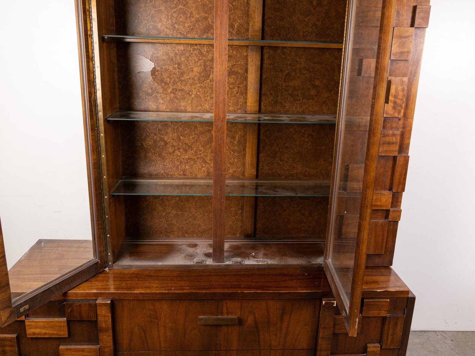Lane Staccato Mid Century Modern Two Piece Hutch - 5