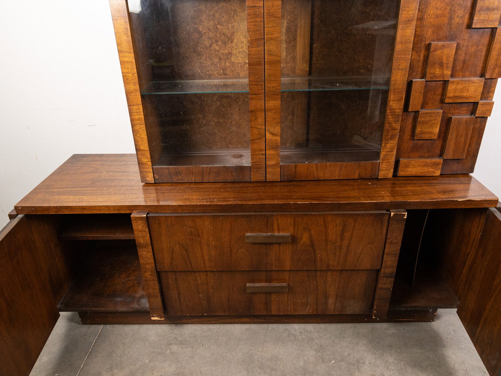 Lane Staccato Mid Century Modern Two Piece Hutch - 9