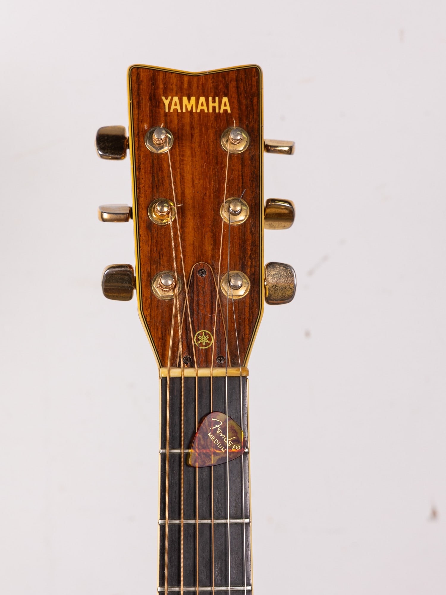 Vintage 1980's Yamaha L-20a Acoustic Guitar in Case - 2
