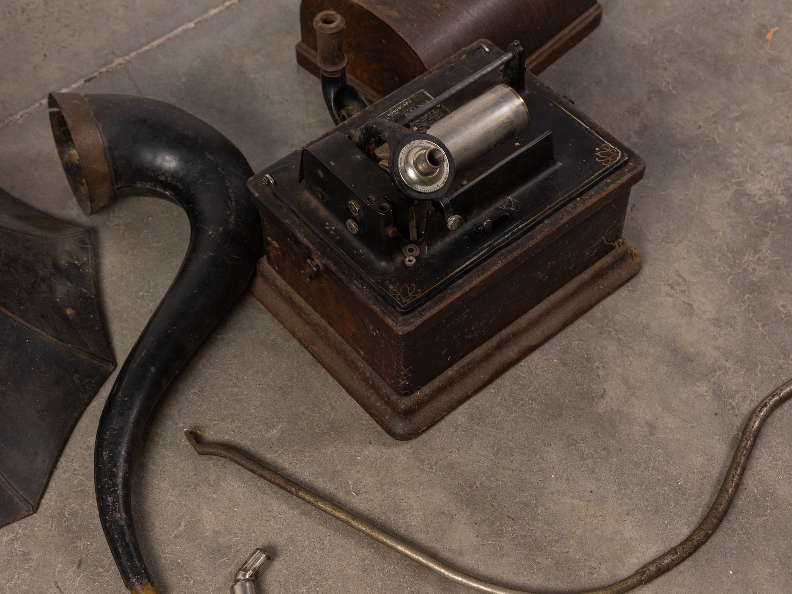 Edison Fireside Phonograph - 5