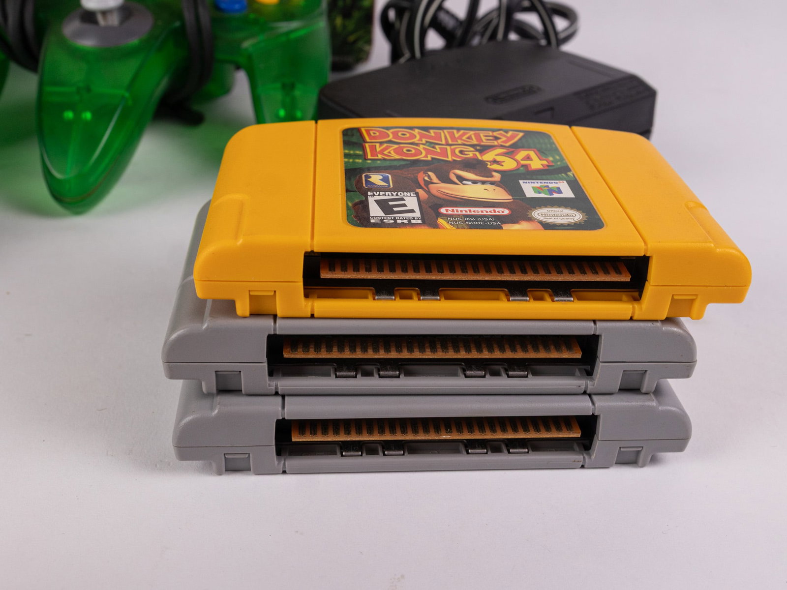 Nintendo 64 Donkey Kong 64 Jungle Green Console Set with Box & Games - 4