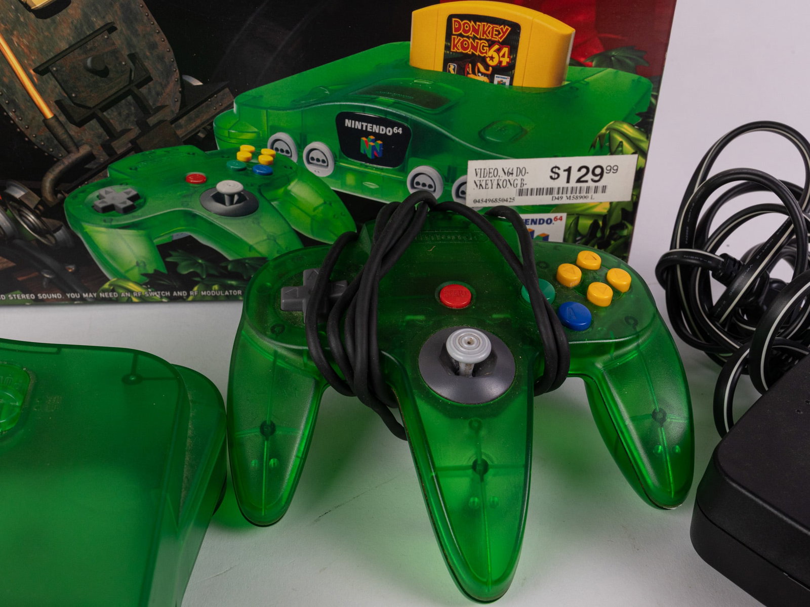 Nintendo 64 Donkey Kong 64 Jungle Green Console Set with Box & Games - 8