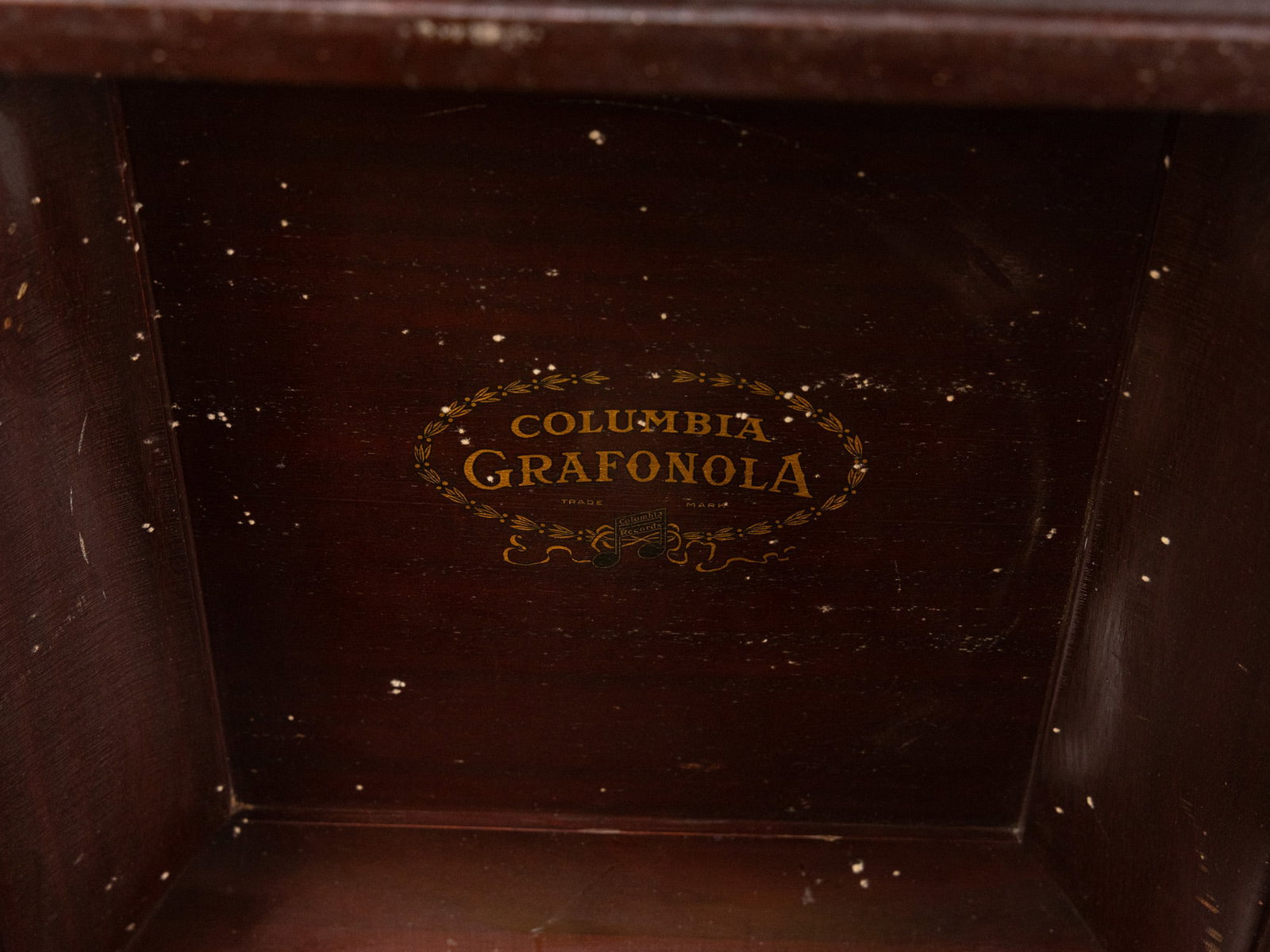 Columbia Grafonola Standing Music Player - 2