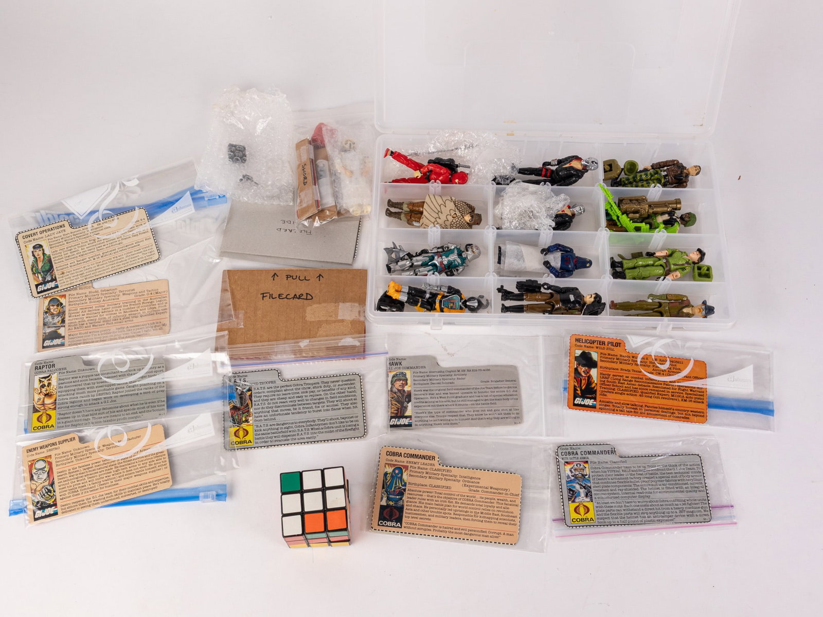 Lot of Assorted Vintage G.I. Joe Figurines and Accessories - 2
