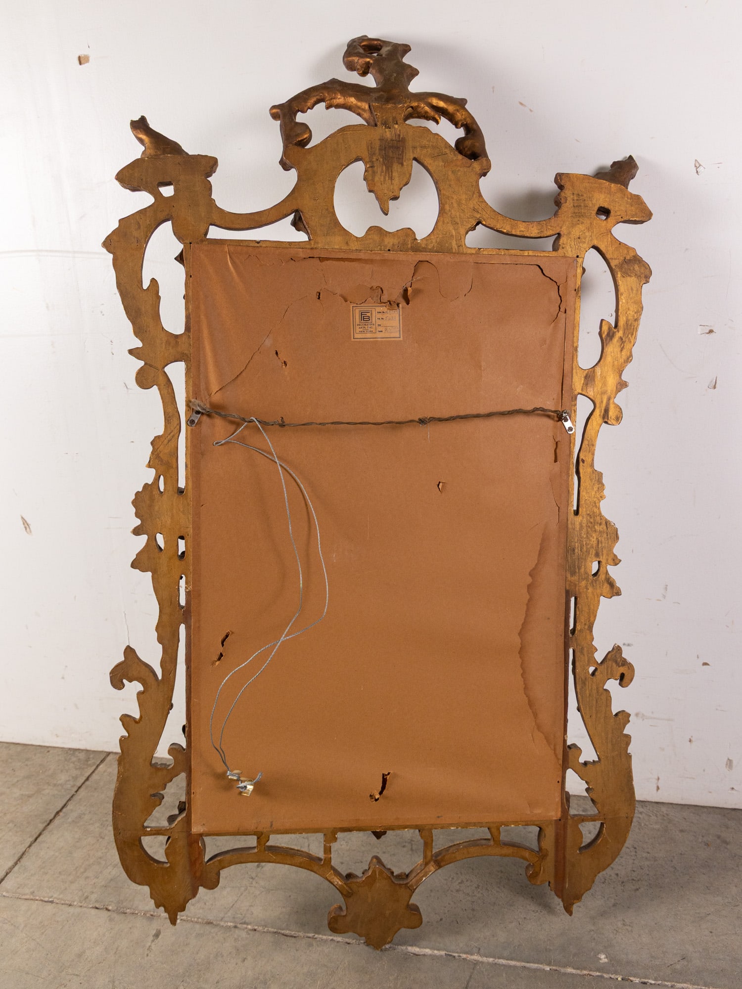 Vintage Ornate Gold Toned Wall Mounted Mirror - 5