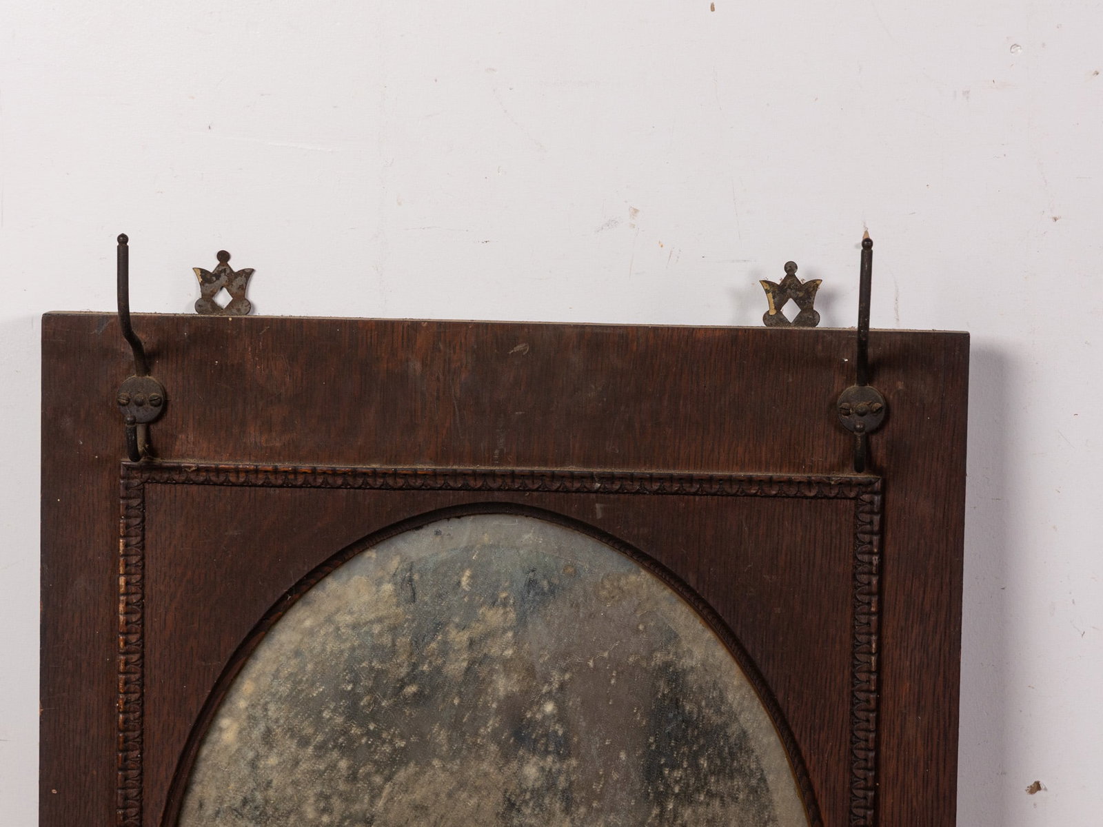 Antique Wall Mounted Oval Mirror with Attached Wall Hooks - 3