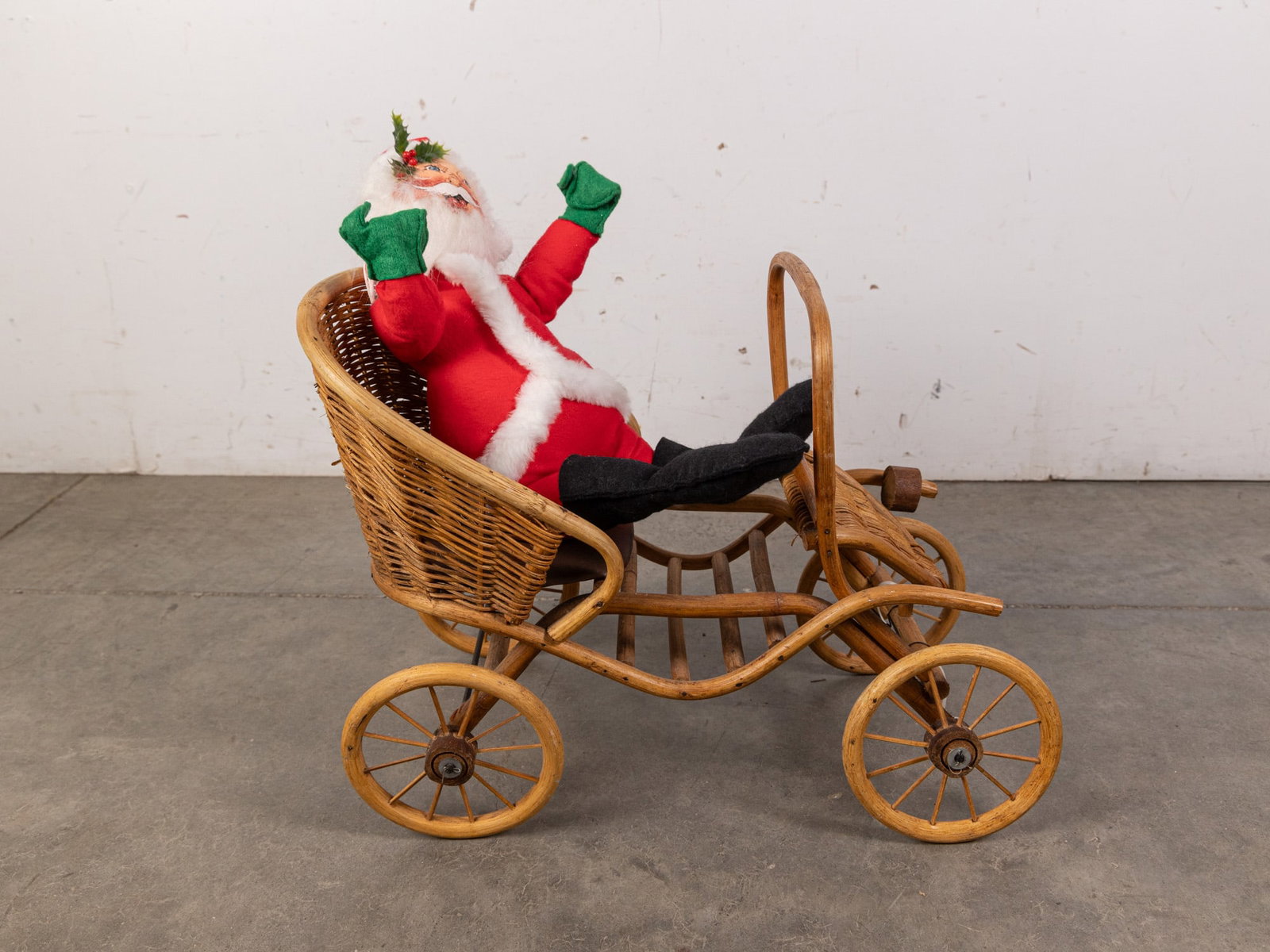 Vintage Annalee Santa Doll with Wicker Buggy - 3