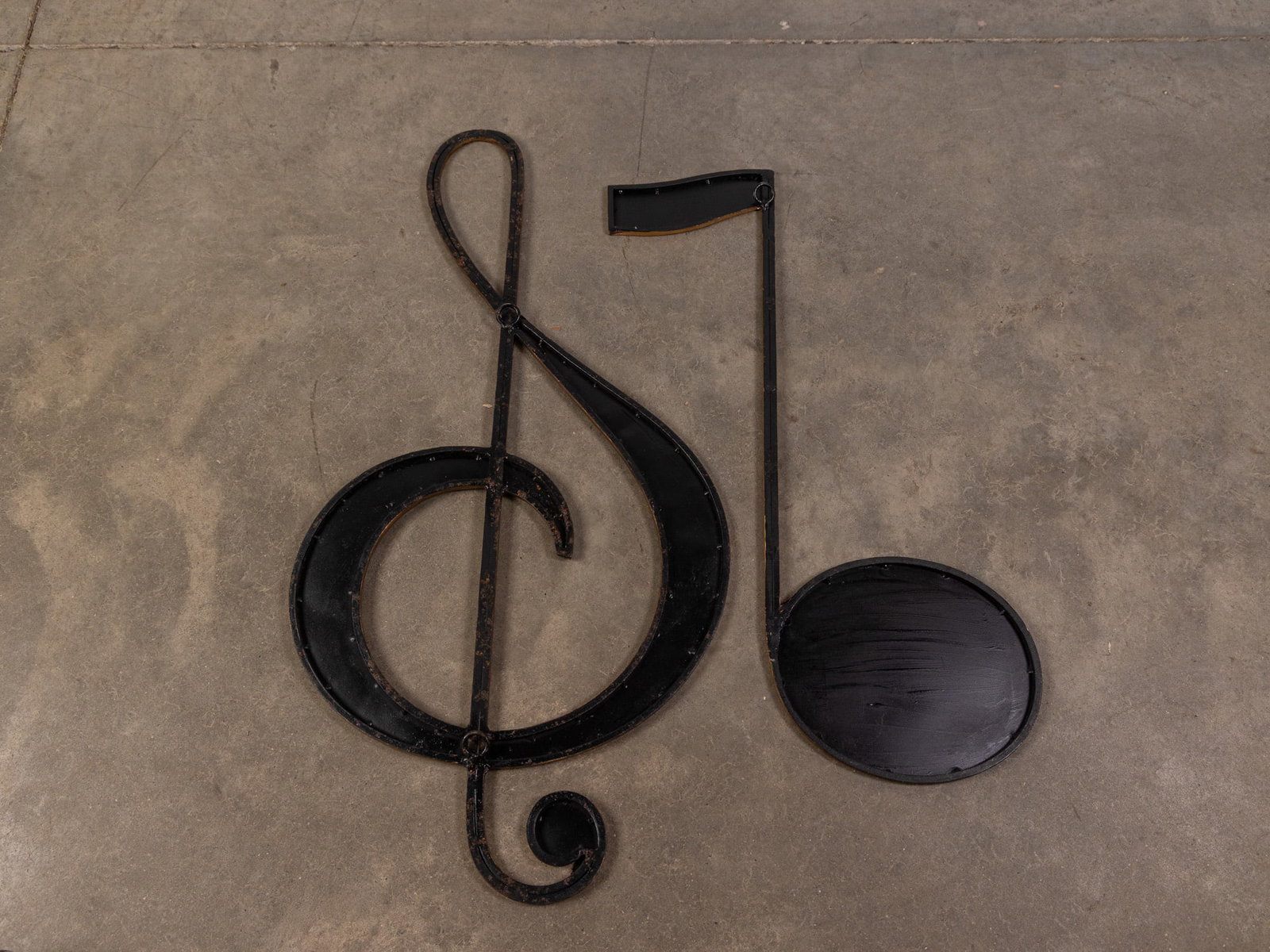 Quarter Note and Treble Clef Wall Mounted Artwork - 4