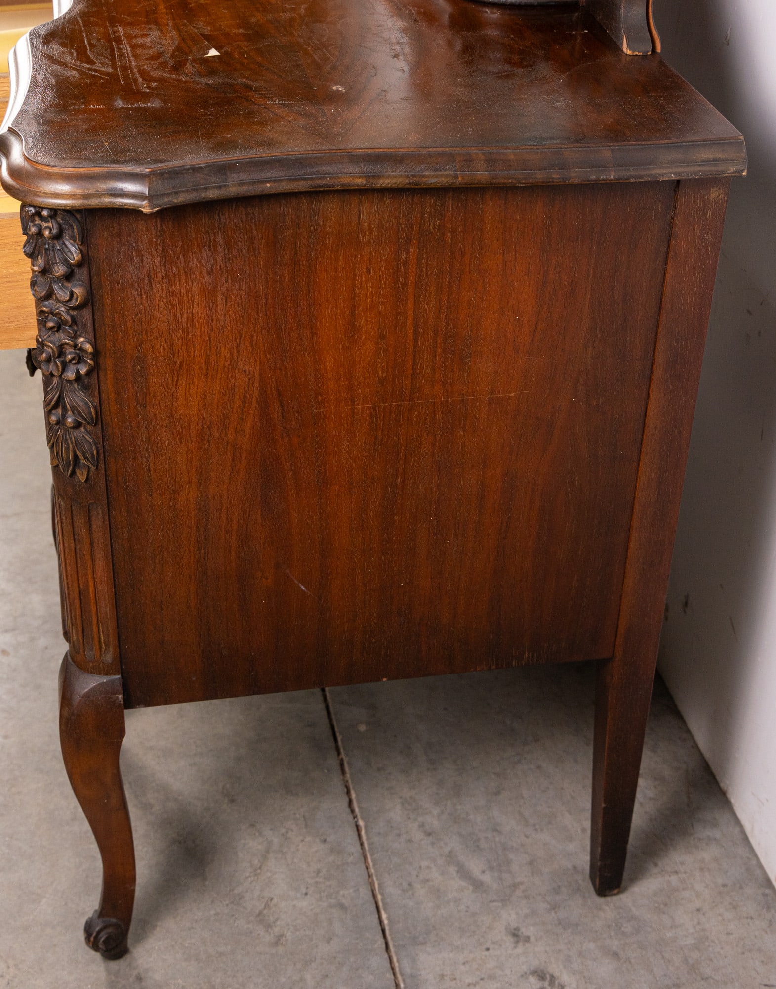 Antique Intricately Carved Desk/Vanity with Mirror - 7