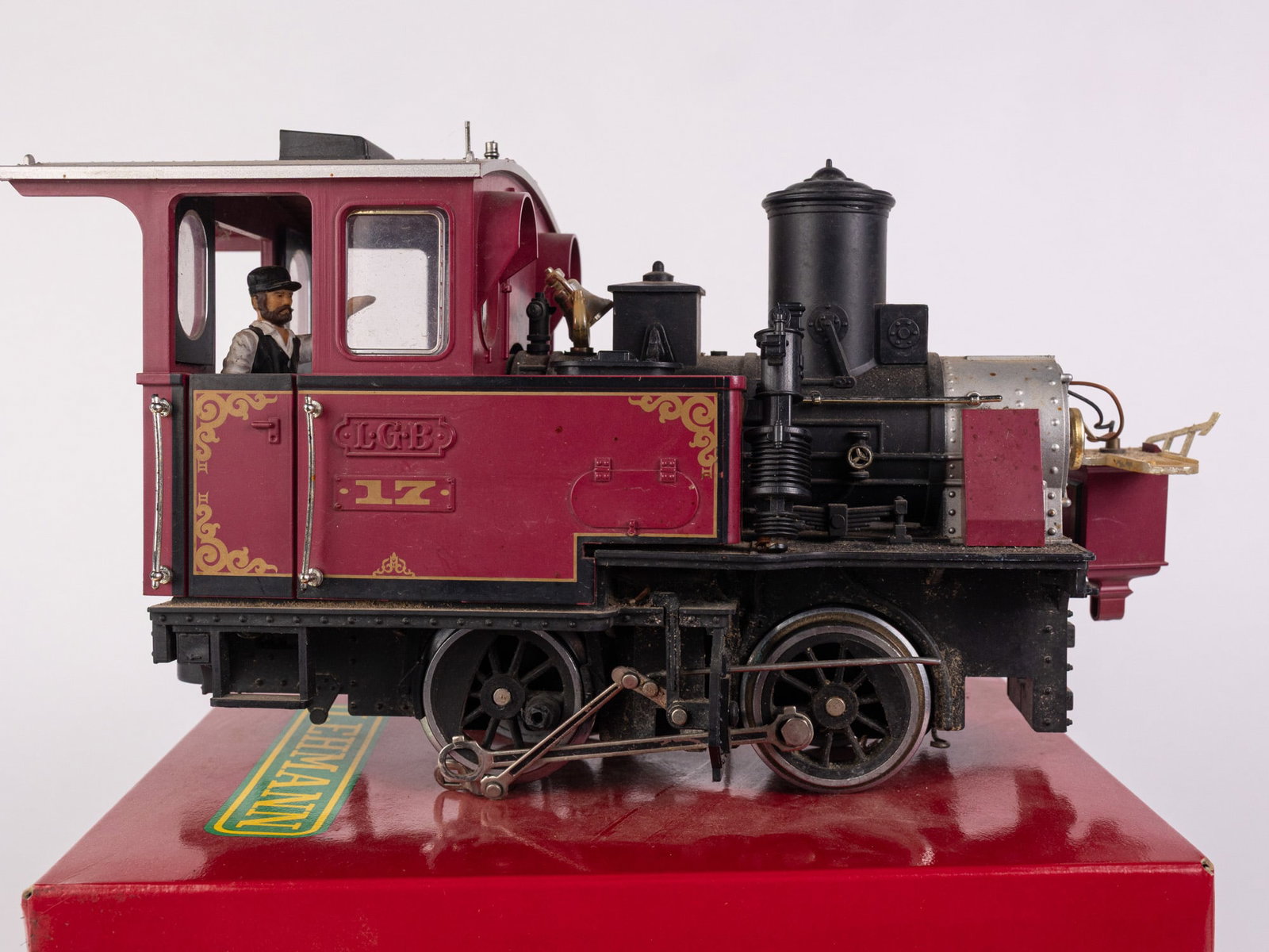 LGB 2217-D Locomotive in Box - 4