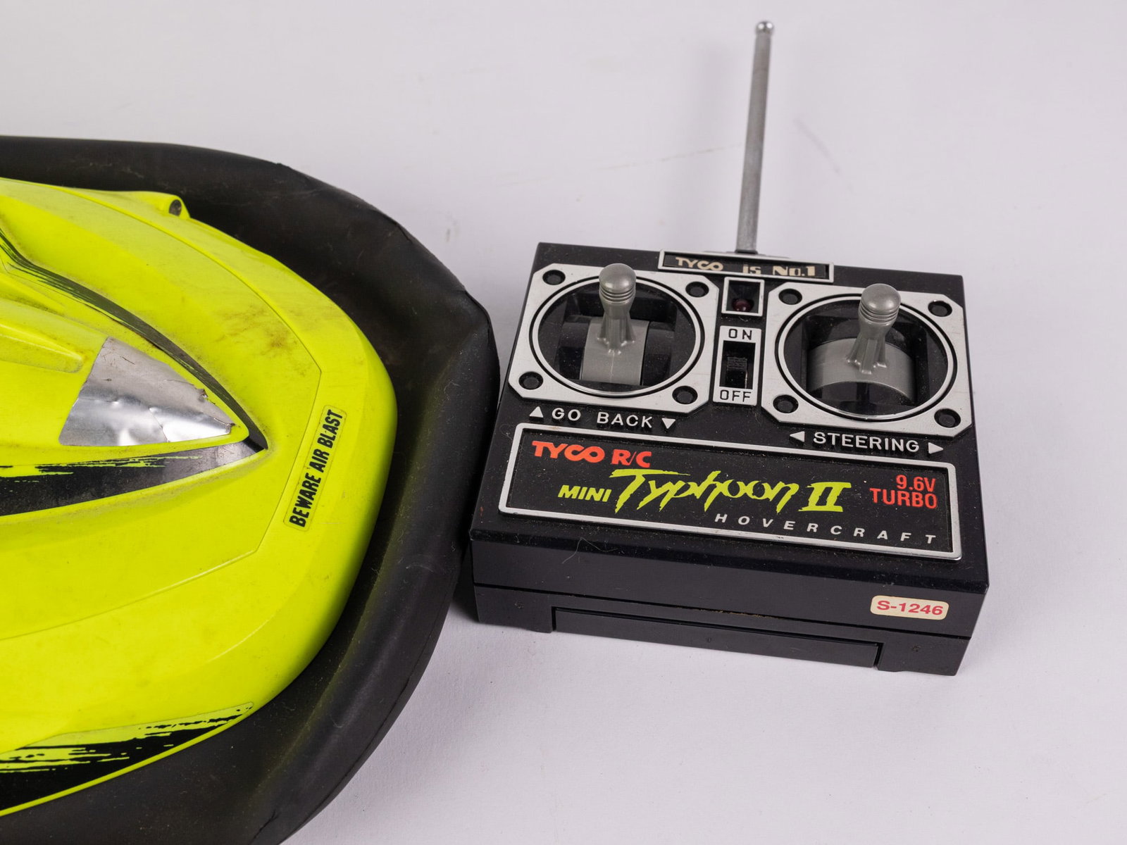 Tyco Typhoon II RC Fan Boat - 3