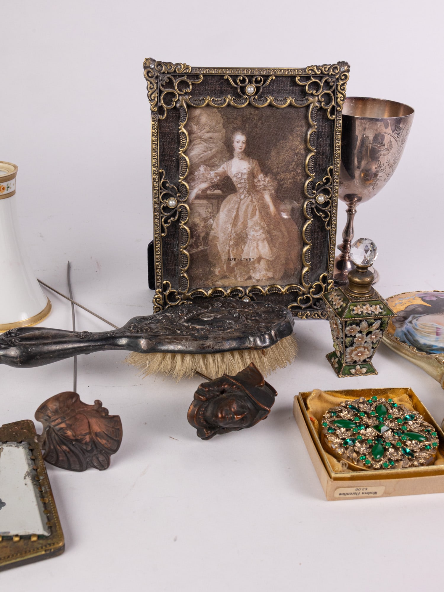 Vintage and Antique Assortment Lot - 4