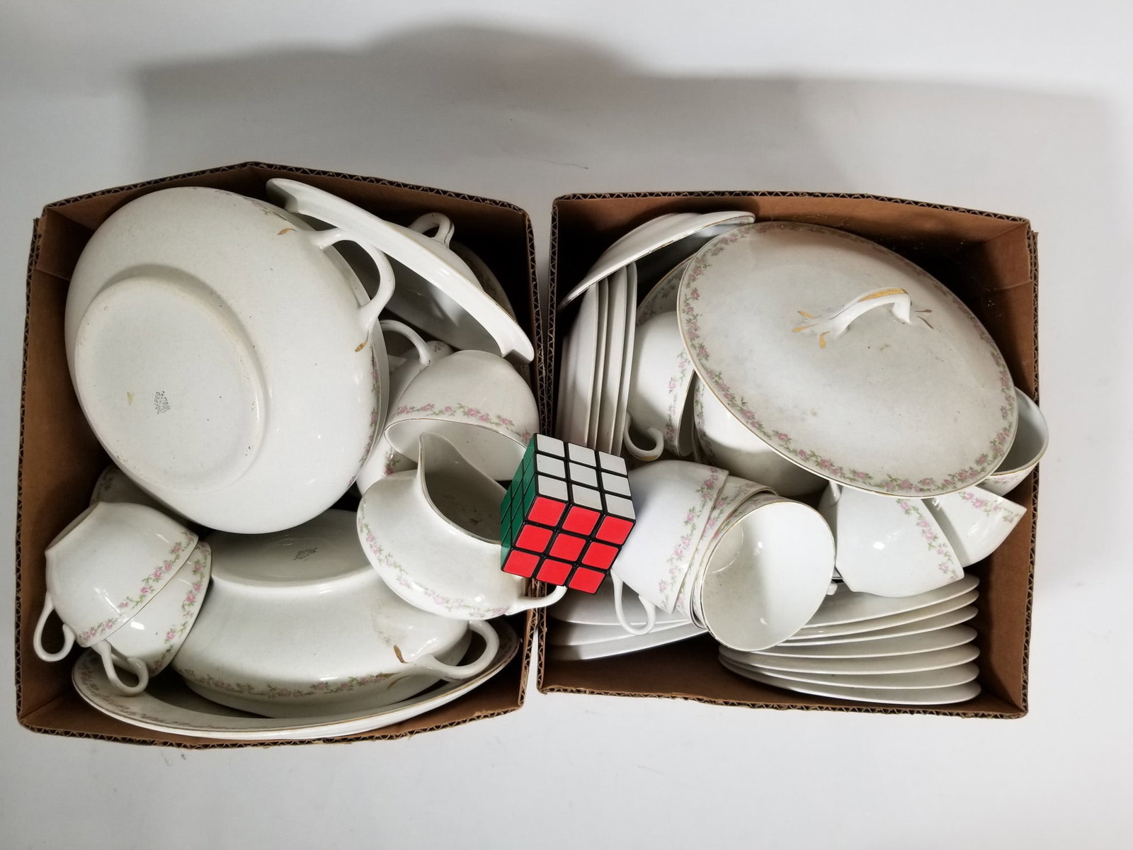 Lot of Elpco Vintage Porcelain Dishware - 2