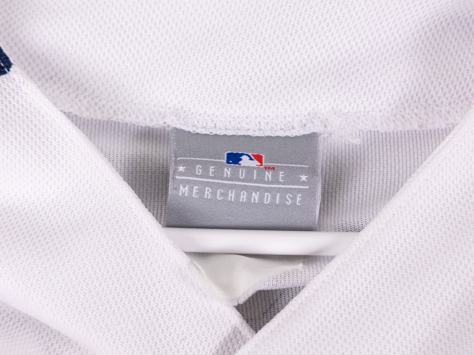 Two Pieces of New York Yankees Apparel - 4