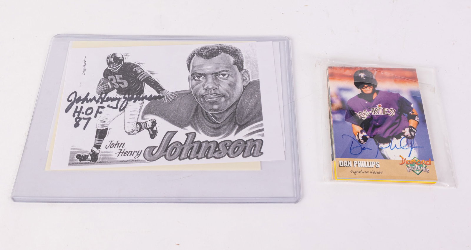 Assorted Autographed Baseball Cards: Assorted Autographed Baseball Cards Size 7" x 12" x 12" Literature Brooks Auction – Online Auction Terms & Conditions Contact: (856) 694-2960 | info@brooks.auction READ BEFORE YOU BID: We want