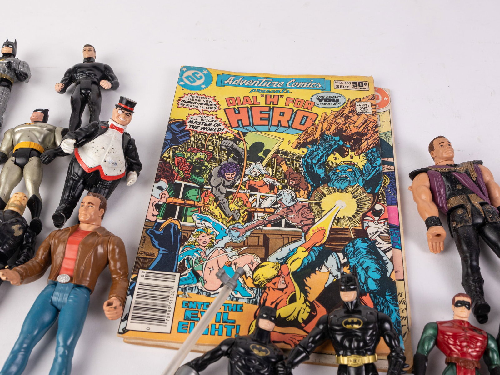 Assorted Vintage Superhero Action Figures Featuring Batman - 6