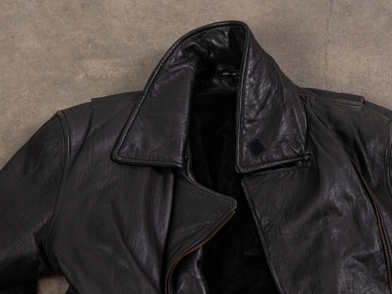 Vintage Black Leather Jacket w/ Removable Interior - 2