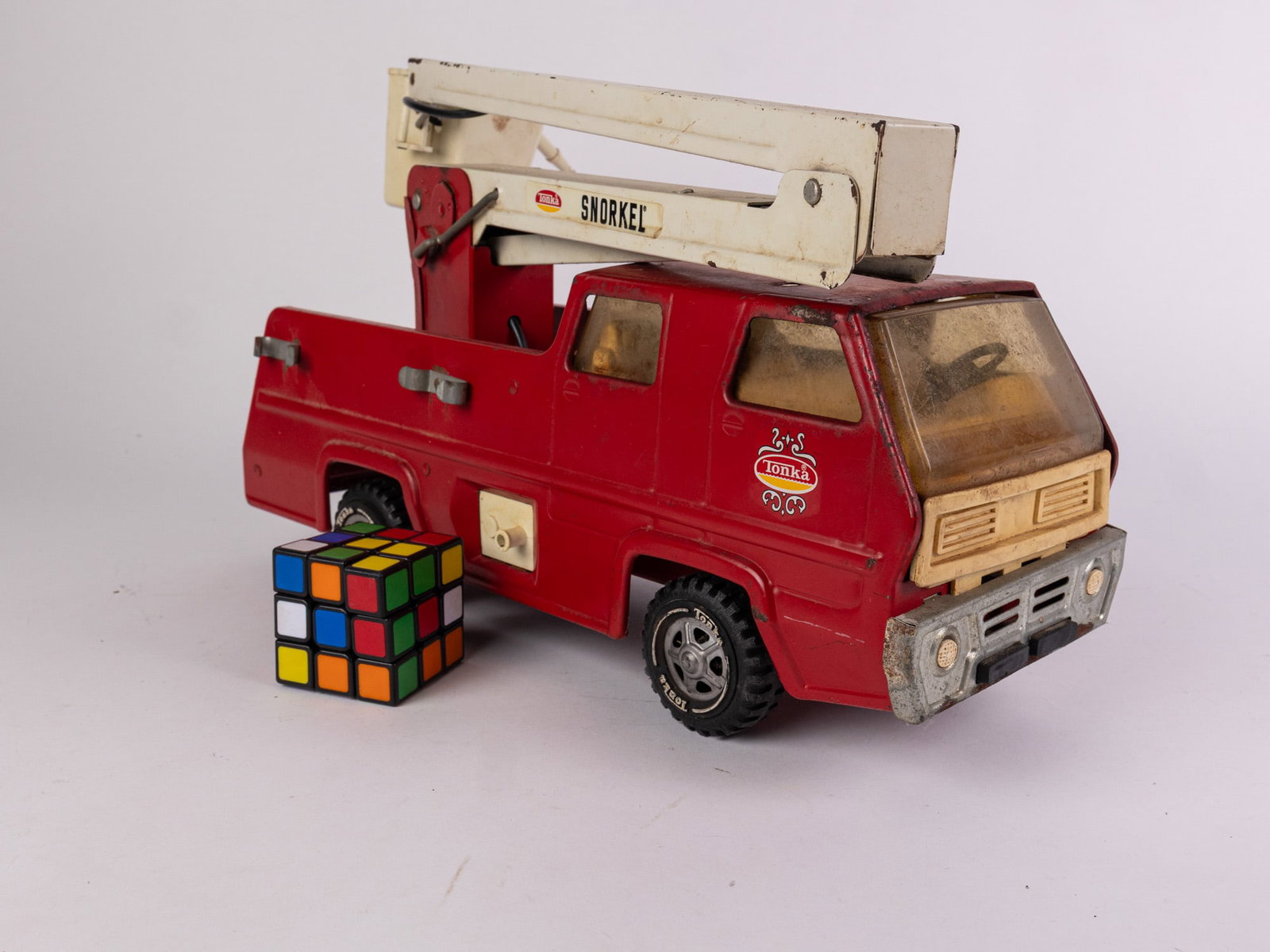 Tonka Snorkel Vintage Toy Fire Truck - 2