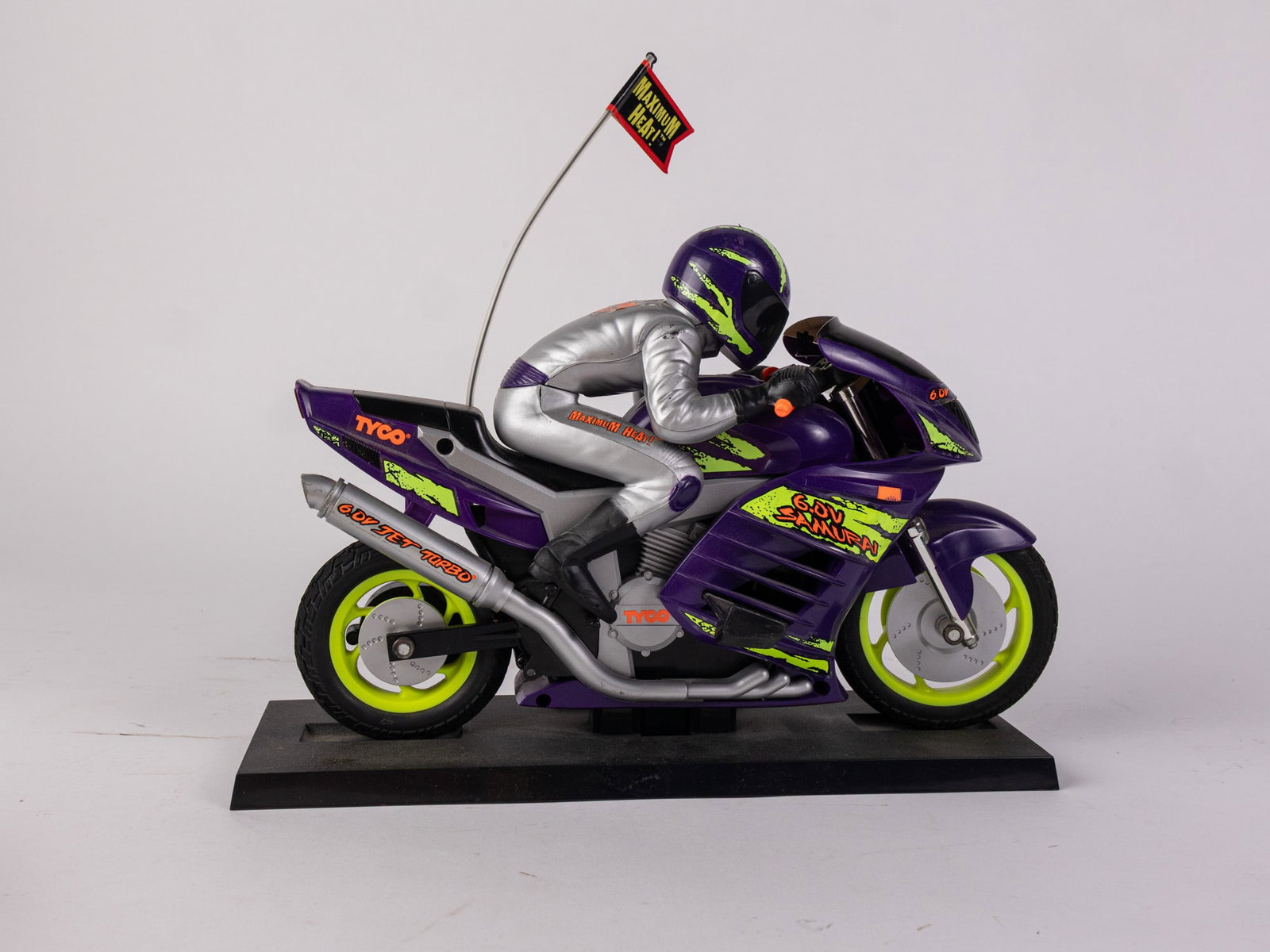 Tyco 6.0V Samurai RC Toy Motorcycle with Remote - 3