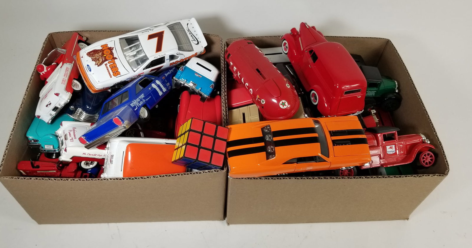 Assortment of Vintage Diecast Automobiles ft. Hooters Thunderbird - 2