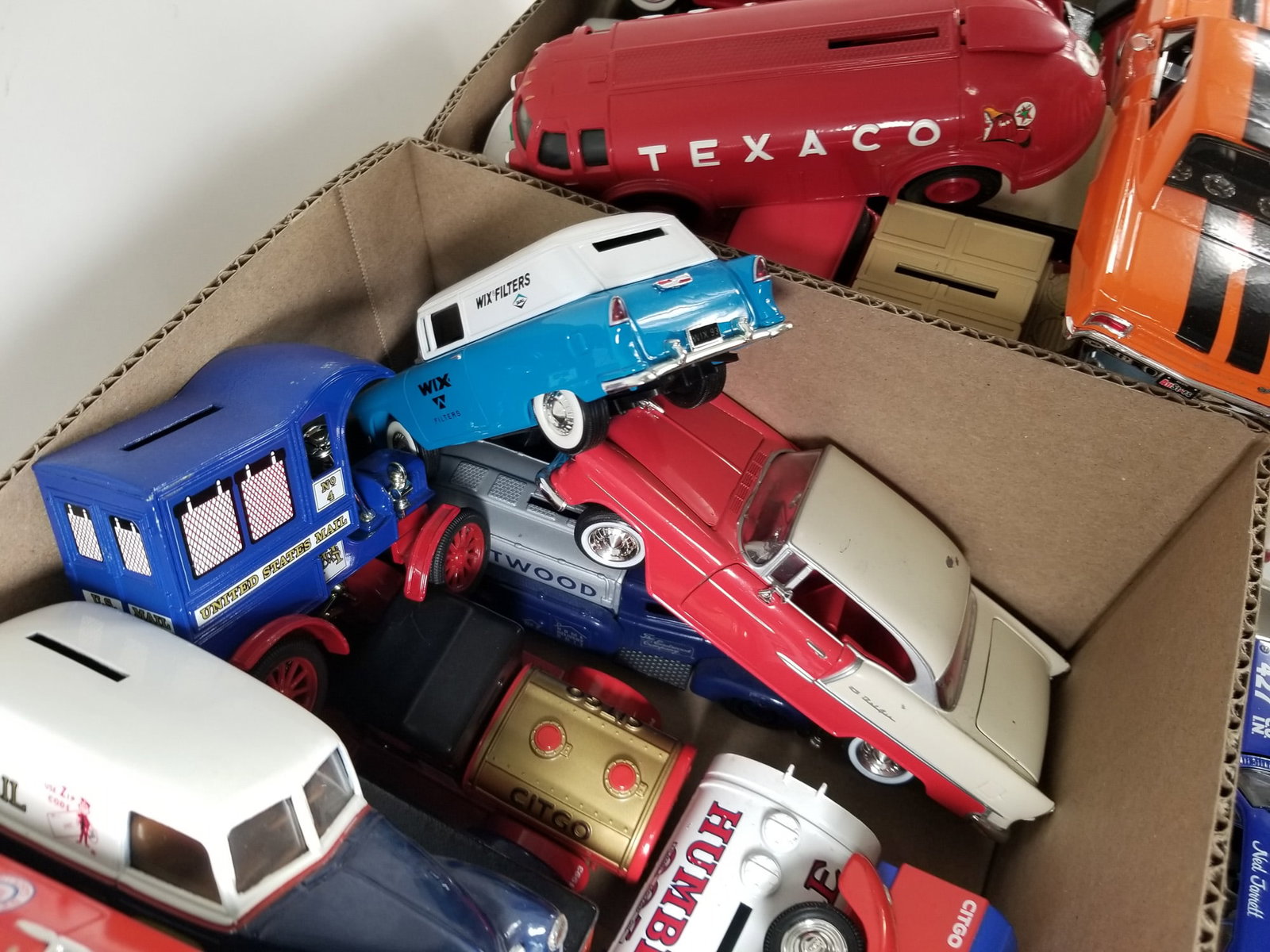 Assortment of Vintage Diecast Automobiles ft. Hooters Thunderbird - 3