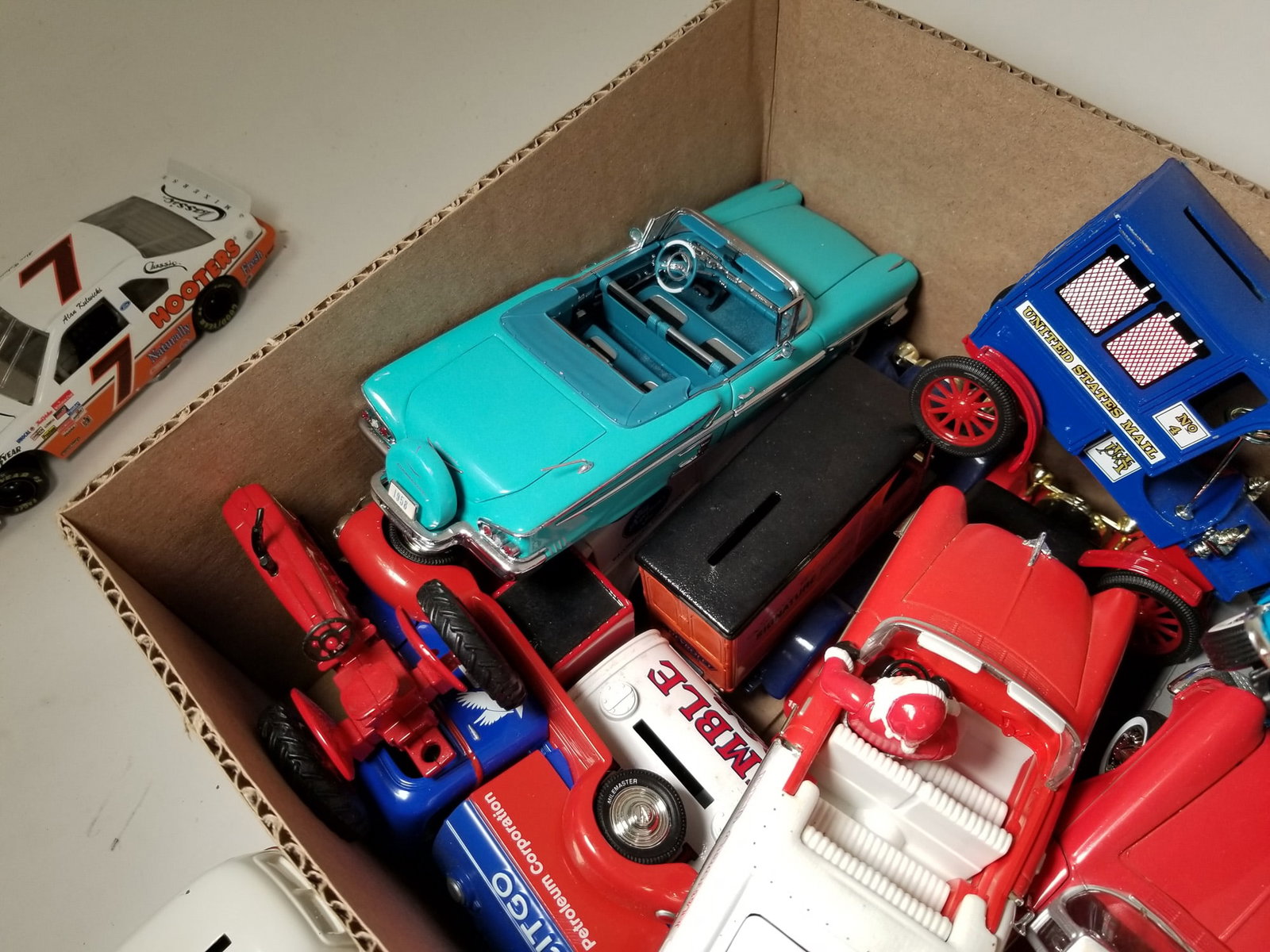 Assortment of Vintage Diecast Automobiles ft. Hooters Thunderbird - 4