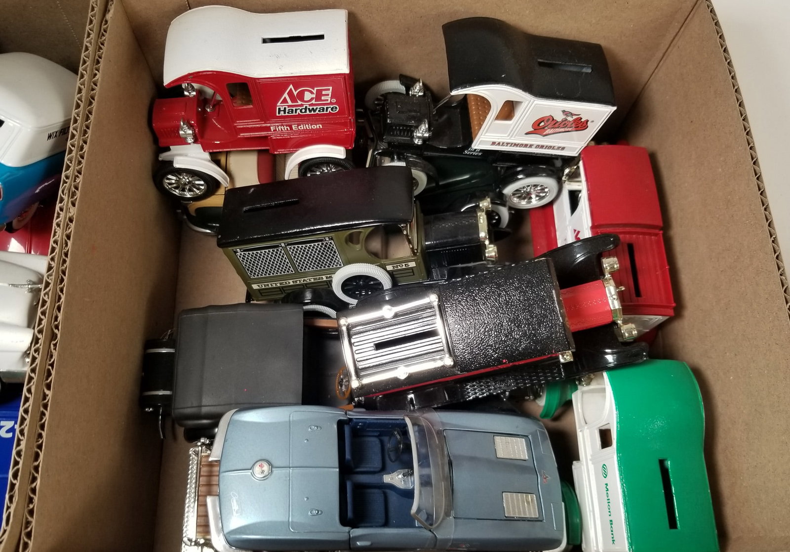 Assortment of Vintage Diecast Automobiles ft. Hooters Thunderbird - 5