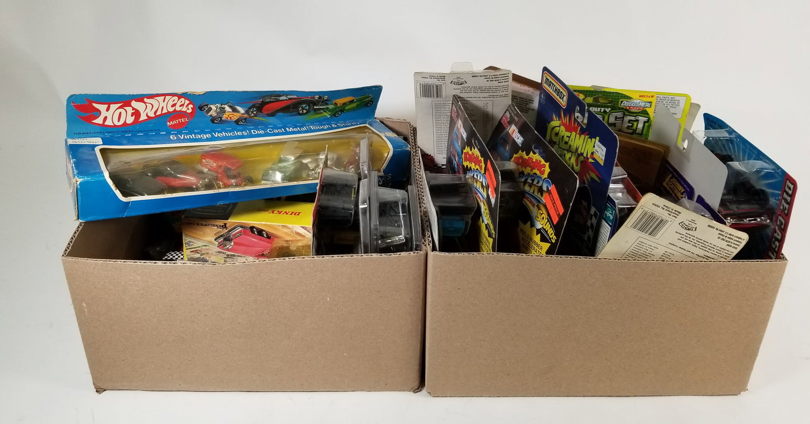 Vintage Die-Cast Collectible Cars: Vintage Die-Cast Collectible Cars Size 7" x 12" x 12" Literature Brooks Auction – Online Auction Terms & Conditions Contact: (856) 694-2960 | info@brooks.auction READ BEFORE YOU BID: We want