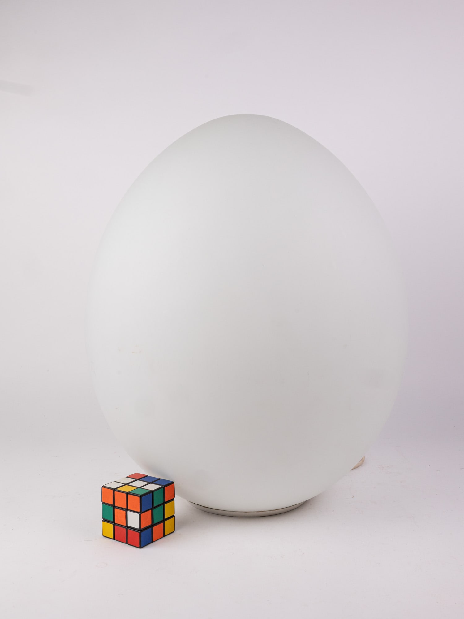 Laurel Lamp Company MCM Italian Glass Egg Lamp - 2