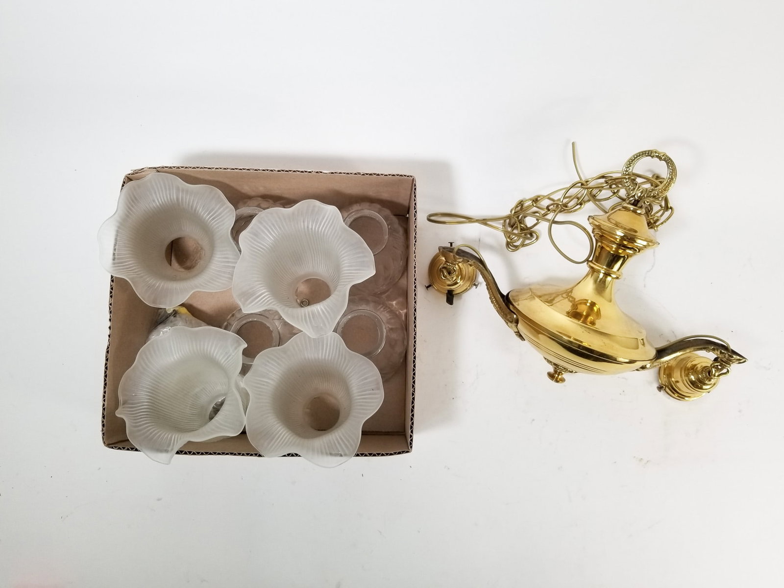 Bryant Art Nouveau Brass Pan Chandelier with Glass Covers & Hardware: Bryant Art Nouveau Brass Pan Chandelier with Glass Covers & Hardware Size 7" x 12" x 12" Literature Brooks Auction – Online Auction Terms & Conditions Contact: (856) 694-2960 |